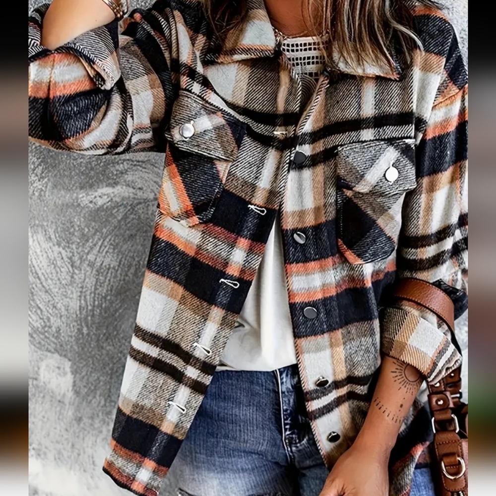 NEW flannel Shacket - Picture 9 of 9